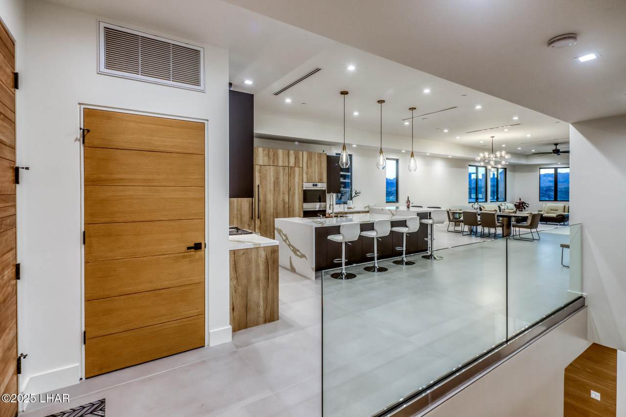 https://bt-photos.global.ssl.fastly.net/lakehavasu/1280_boomver_1_1040252-2.jpg
