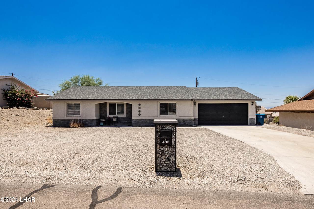 485 Highland Dr - Photo 1