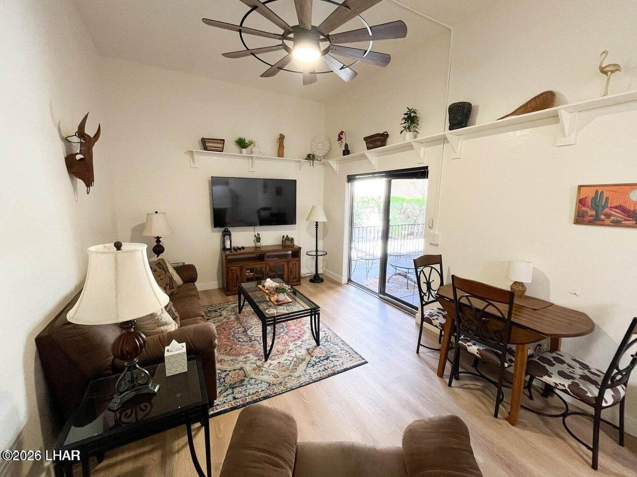 https://bt-photos.global.ssl.fastly.net/lakehavasu/1280_boomver_1_1040279-2.jpg