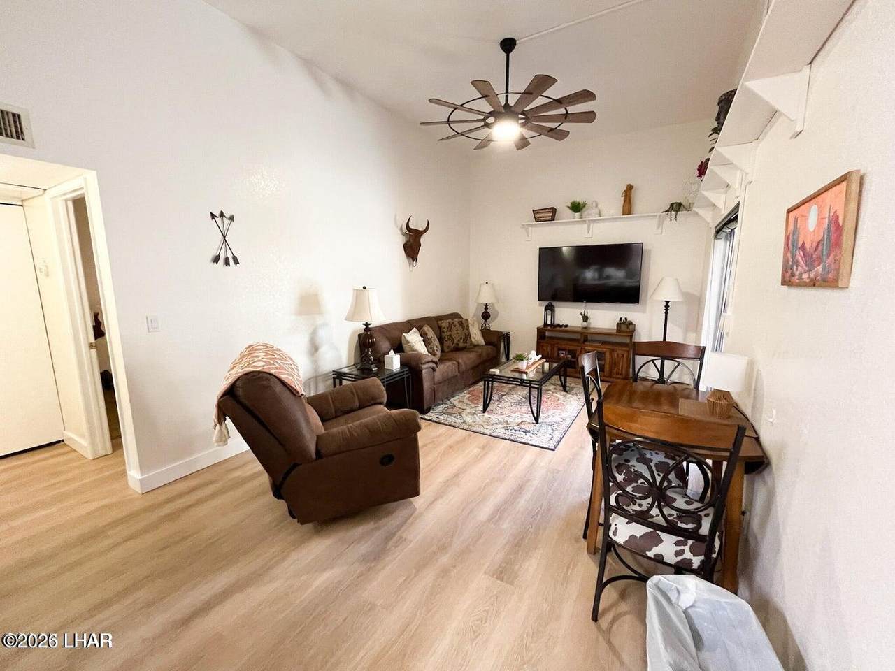 https://bt-photos.global.ssl.fastly.net/lakehavasu/1280_boomver_1_1040279-2.jpg