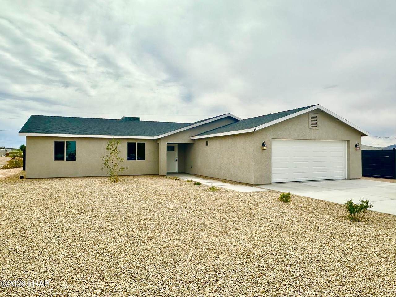 4916 Monarch Dr - Photo 1