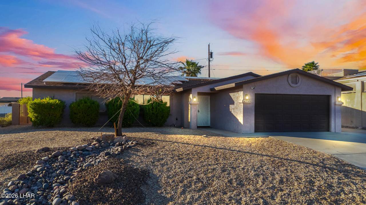 2589 Sunkentree Dr - Photo 1