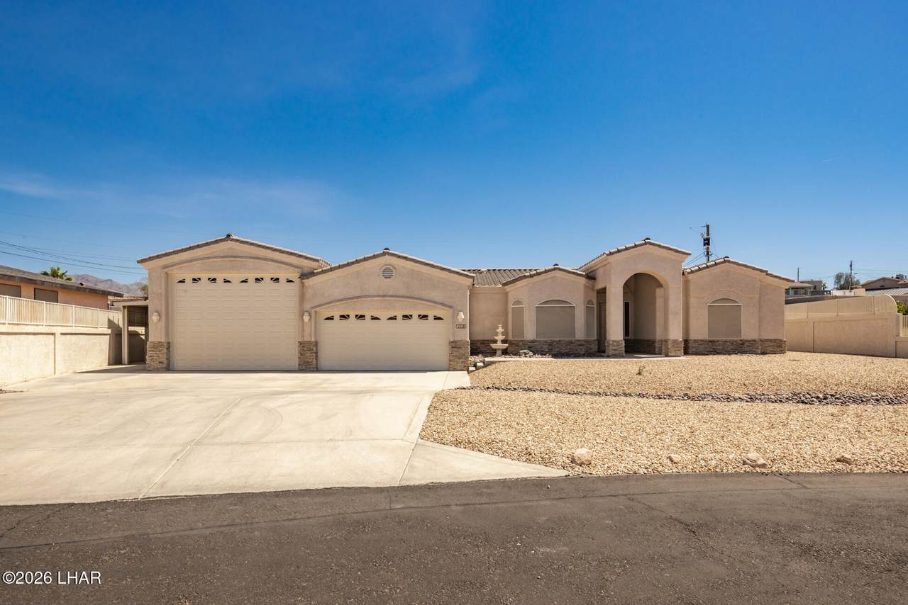 1210 Madera Dr - Photo 1
