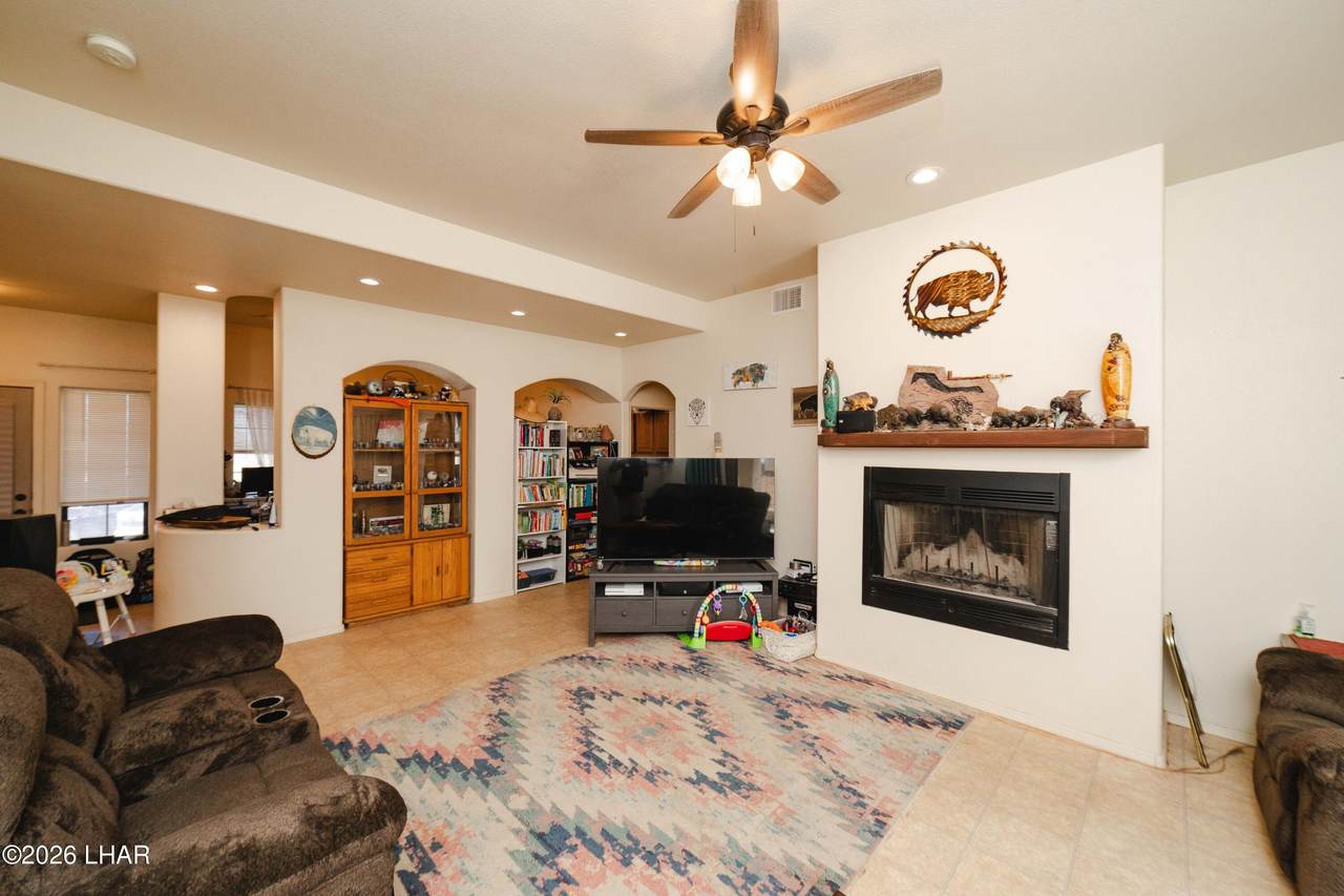 https://bt-photos.global.ssl.fastly.net/lakehavasu/1280_boomver_1_1040300-2.jpg