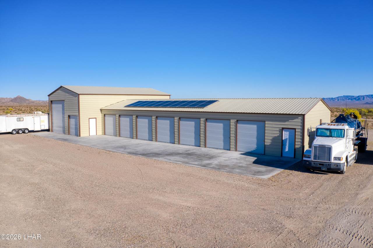 https://bt-photos.global.ssl.fastly.net/lakehavasu/1280_boomver_1_1040303-2.jpg