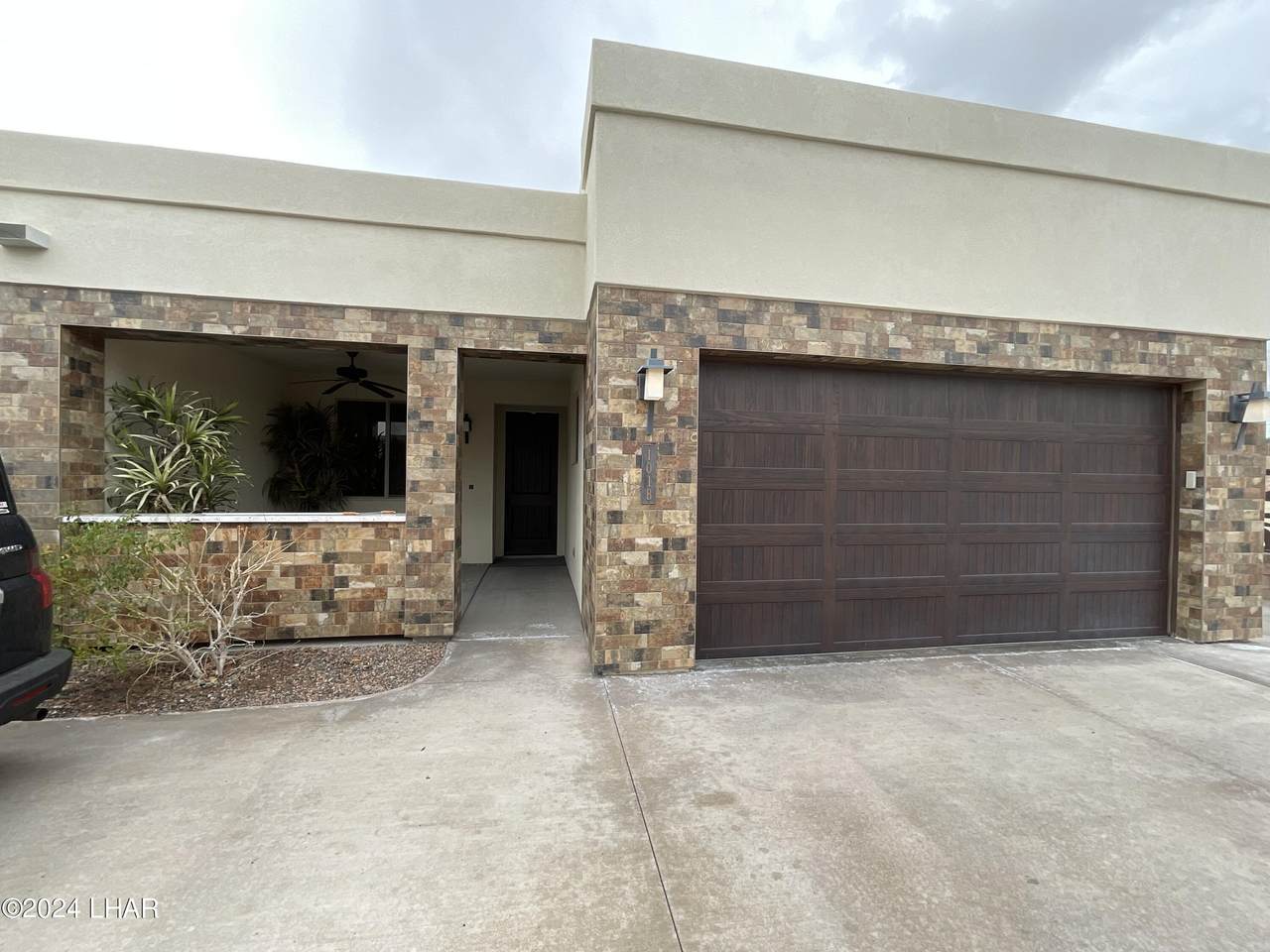 649 Avenida Laredo - Photo 1