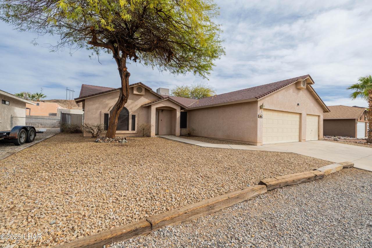 https://bt-photos.global.ssl.fastly.net/lakehavasu/1280_boomver_1_1040356-2.jpg