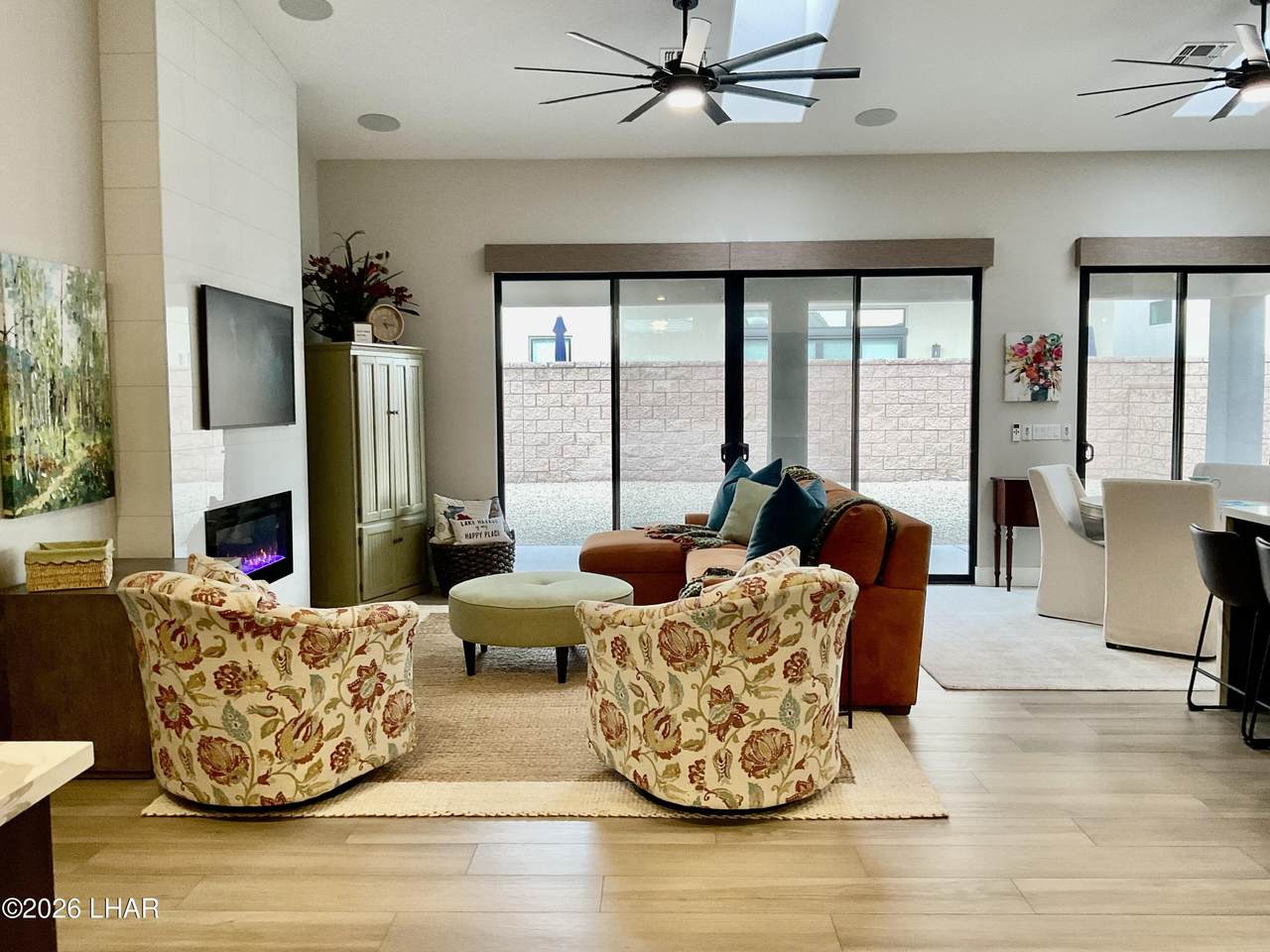 https://bt-photos.global.ssl.fastly.net/lakehavasu/1280_boomver_1_1040400-2.jpg
