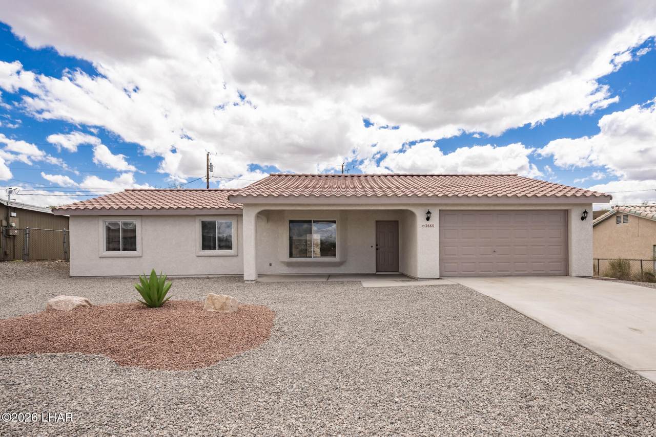 2660 Tanglewood Dr - Photo 1