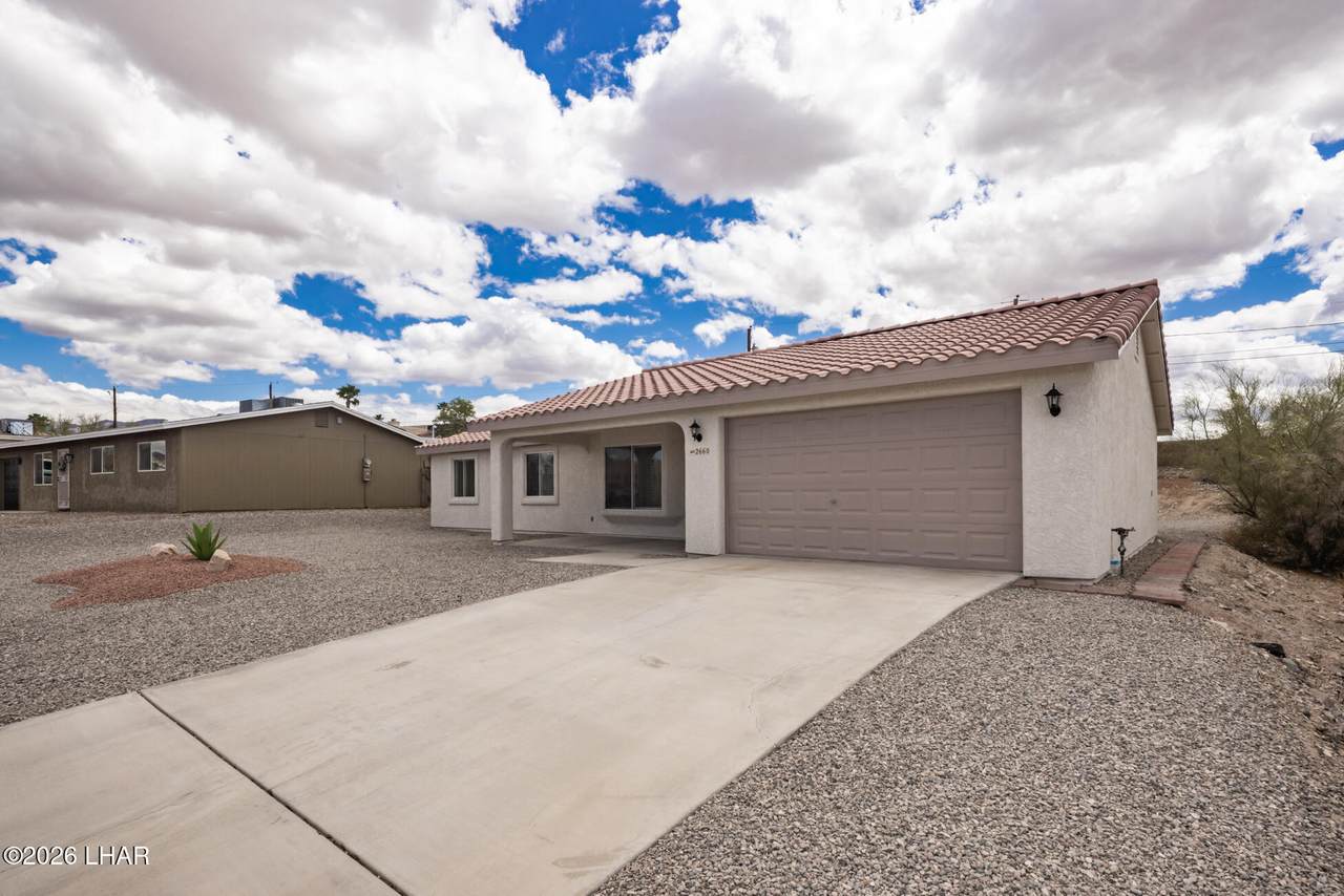 https://bt-photos.global.ssl.fastly.net/lakehavasu/1280_boomver_1_1040402-2.jpg