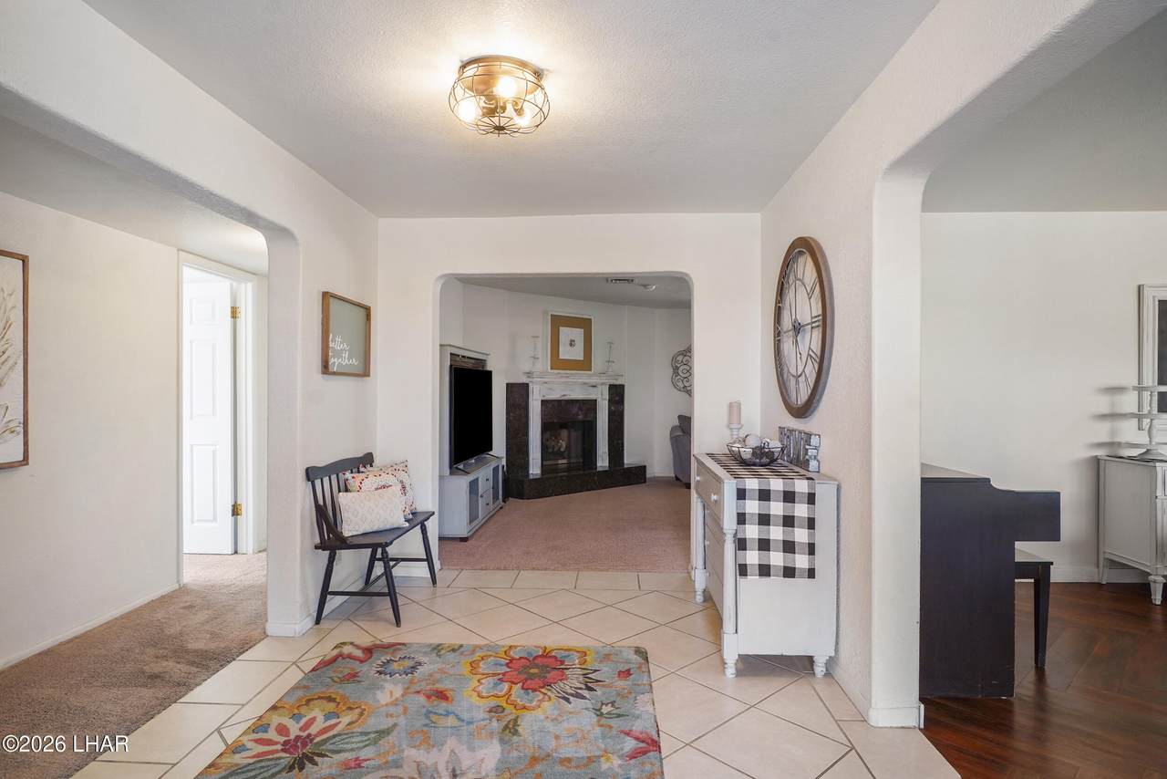 https://bt-photos.global.ssl.fastly.net/lakehavasu/1280_boomver_1_1040407-2.jpg