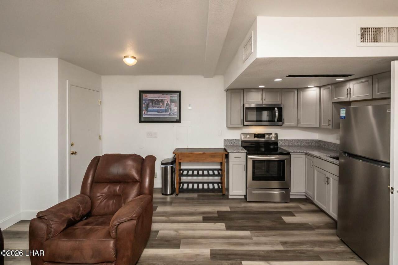 https://bt-photos.global.ssl.fastly.net/lakehavasu/1280_boomver_1_1040425-2.jpg