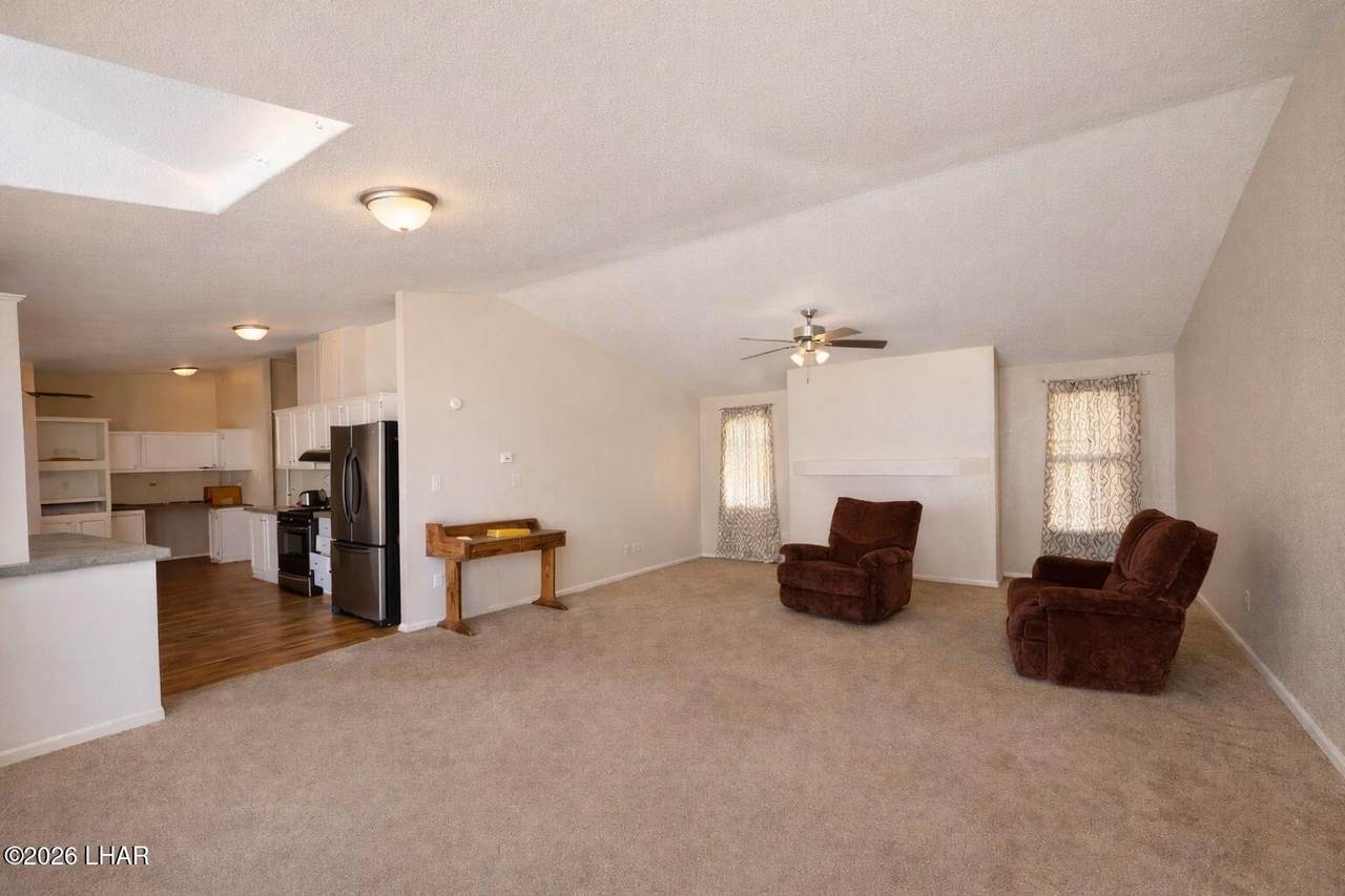 https://bt-photos.global.ssl.fastly.net/lakehavasu/orig_boomver_1_1040433-2.jpg