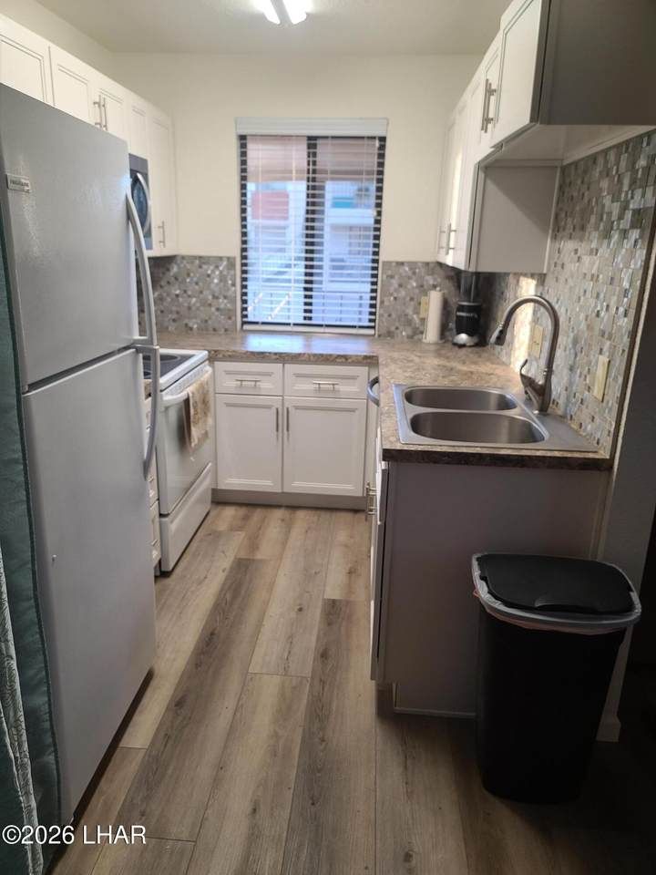 https://bt-photos.global.ssl.fastly.net/lakehavasu/1280_boomver_1_1040468-2.jpg