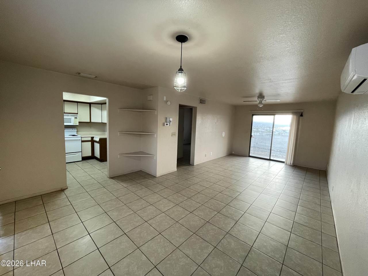 https://bt-photos.global.ssl.fastly.net/lakehavasu/orig_boomver_1_1040484-2.jpg
