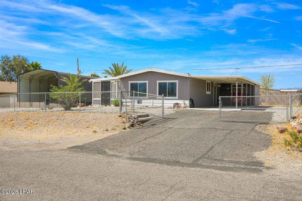 5677 Pasadena Rd - Photo 1