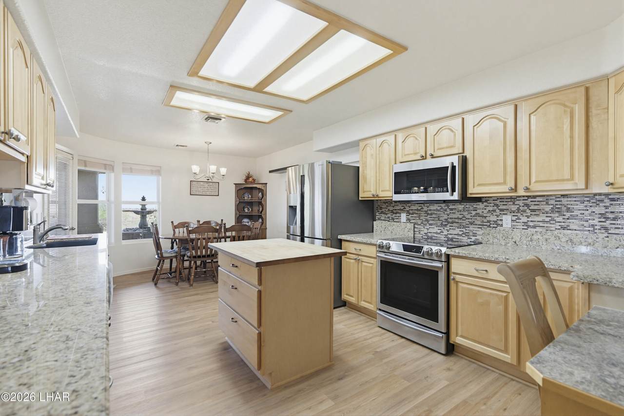 https://bt-photos.global.ssl.fastly.net/lakehavasu/1280_boomver_1_1040537-2.jpg