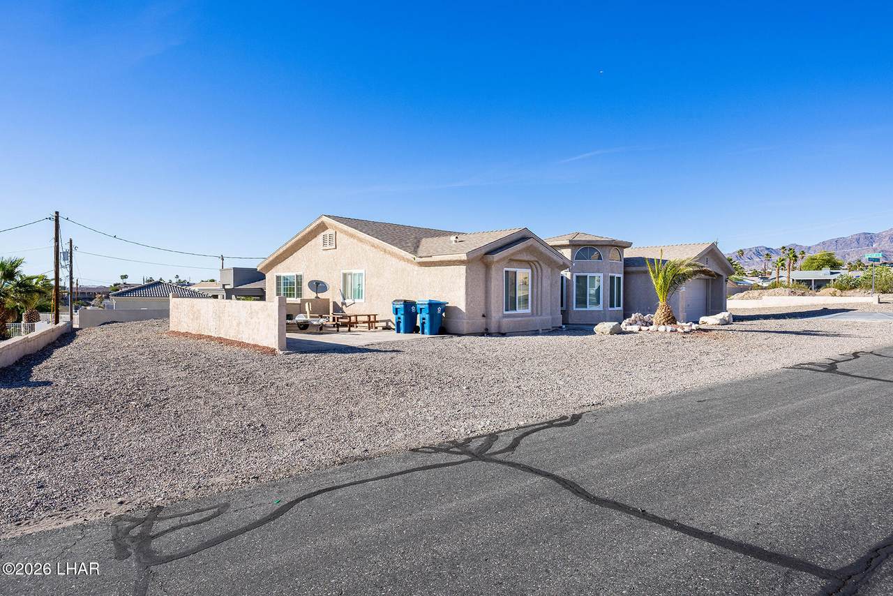 https://bt-photos.global.ssl.fastly.net/lakehavasu/1280_boomver_1_1040569-2.jpg