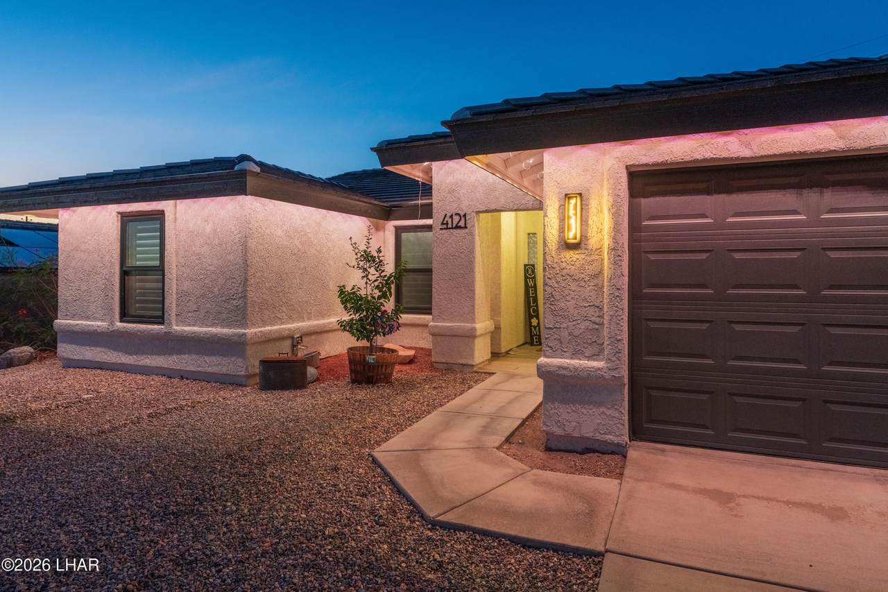 https://bt-photos.global.ssl.fastly.net/lakehavasu/1280_boomver_1_1040610-2.jpg
