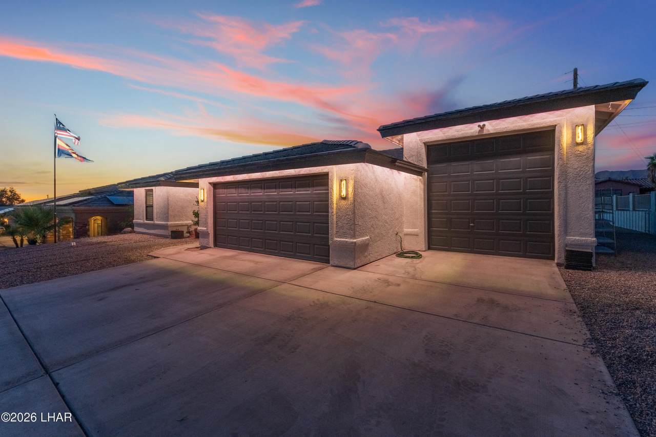 https://bt-photos.global.ssl.fastly.net/lakehavasu/1280_boomver_1_1040610-2.jpg