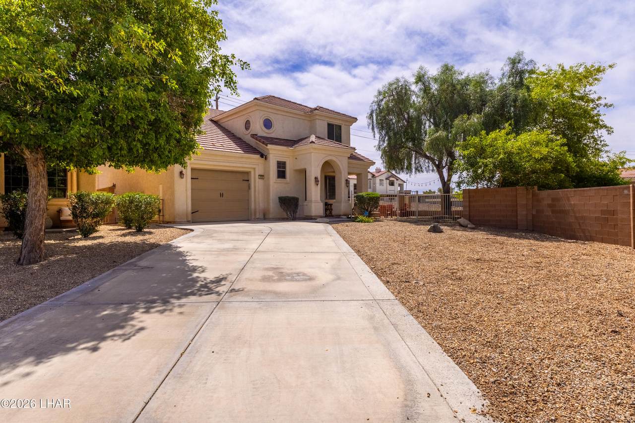 https://bt-photos.global.ssl.fastly.net/lakehavasu/1280_boomver_1_1040633-2.jpg