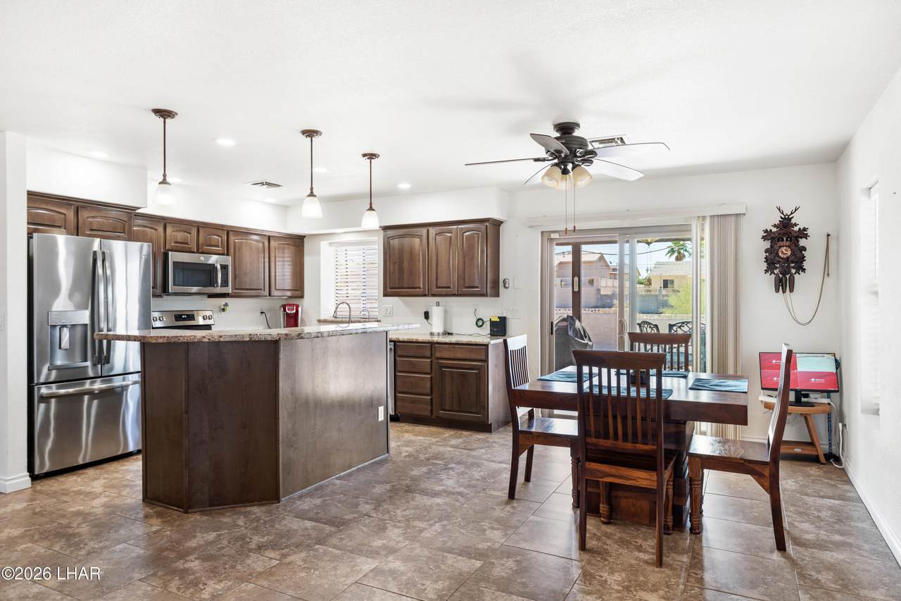 https://bt-photos.global.ssl.fastly.net/lakehavasu/1280_boomver_1_1040644-2.jpg