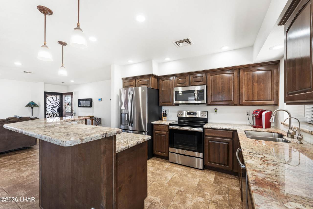 https://bt-photos.global.ssl.fastly.net/lakehavasu/1280_boomver_1_1040644-2.jpg
