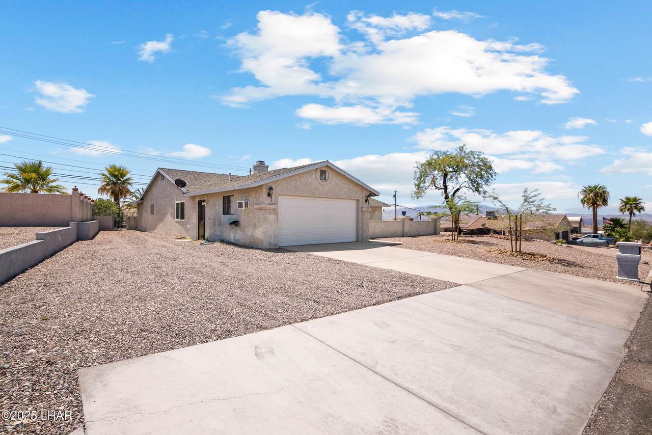 https://bt-photos.global.ssl.fastly.net/lakehavasu/1280_boomver_1_1040680-2.jpg