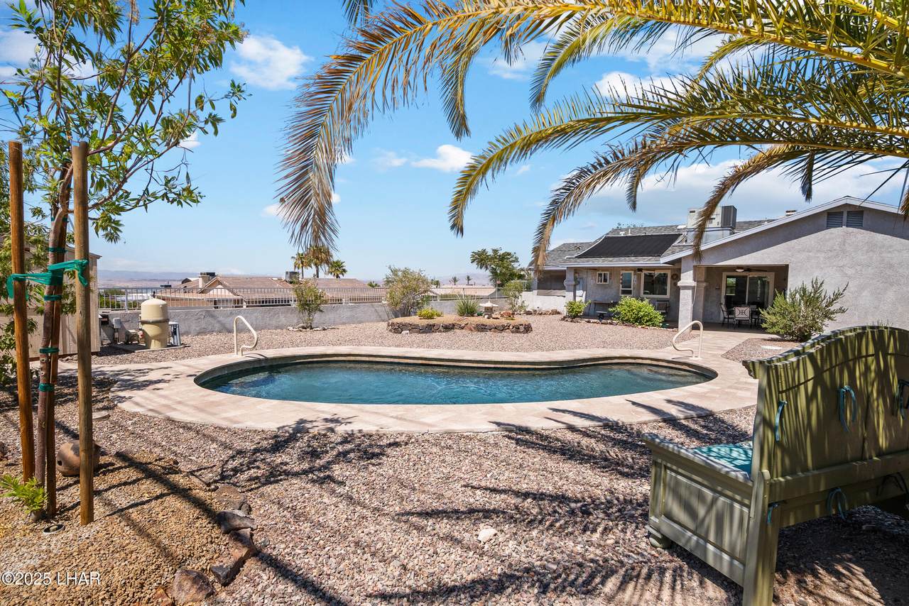 https://bt-photos.global.ssl.fastly.net/lakehavasu/1280_boomver_1_1040680-2.jpg