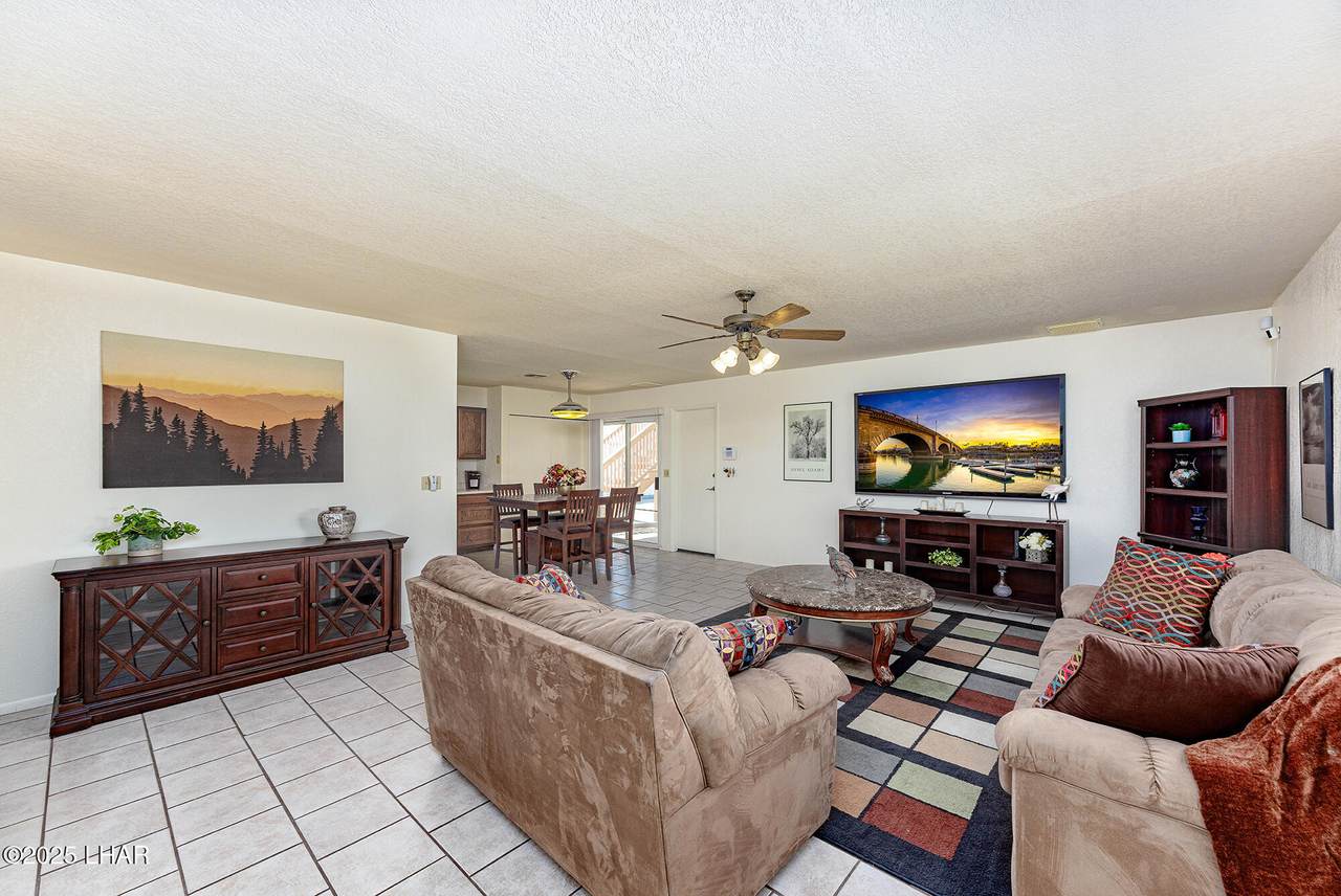 https://bt-photos.global.ssl.fastly.net/lakehavasu/1280_boomver_1_1040695-2.jpg