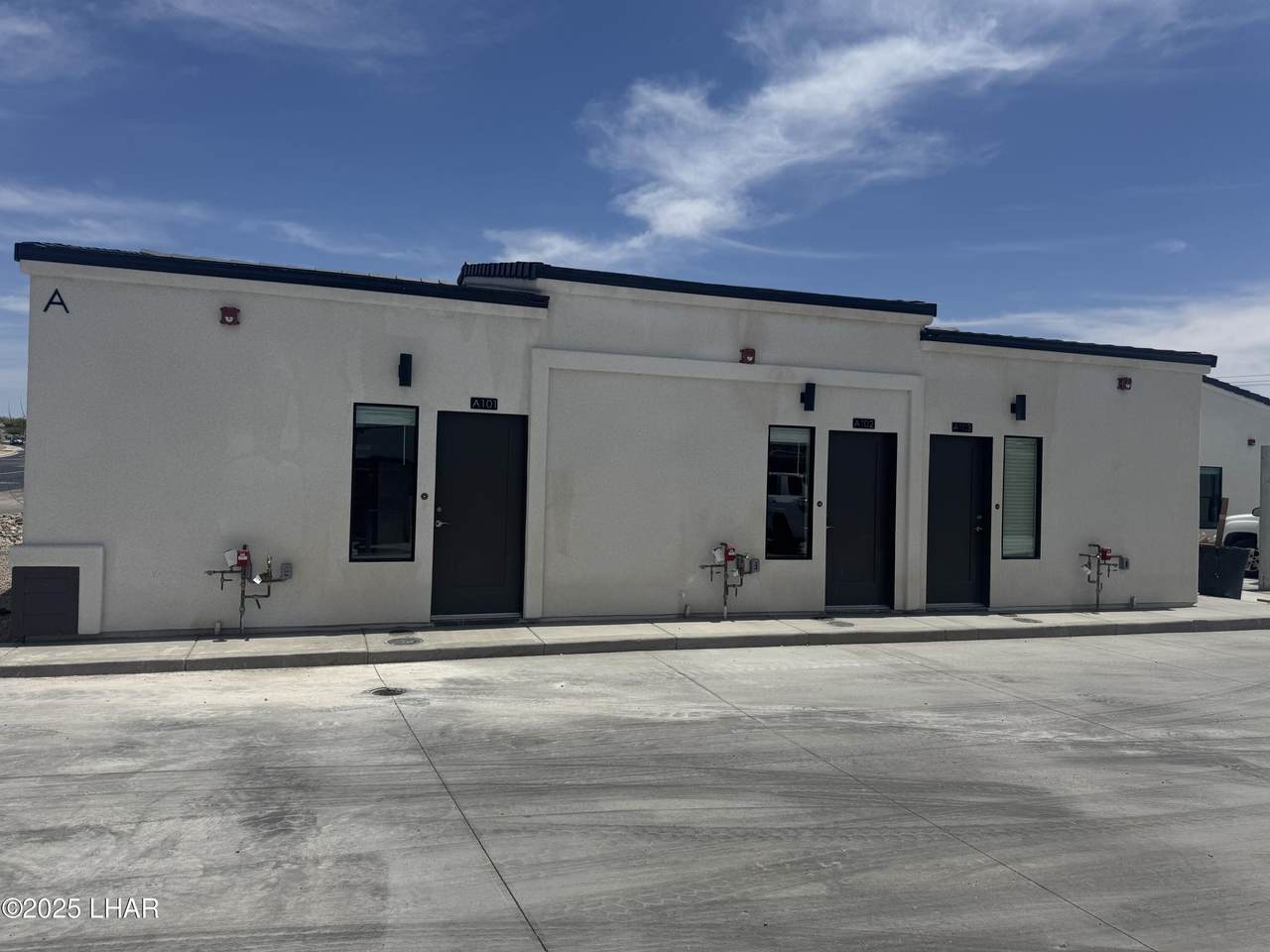 2076 Swanson Ave - Photo 1