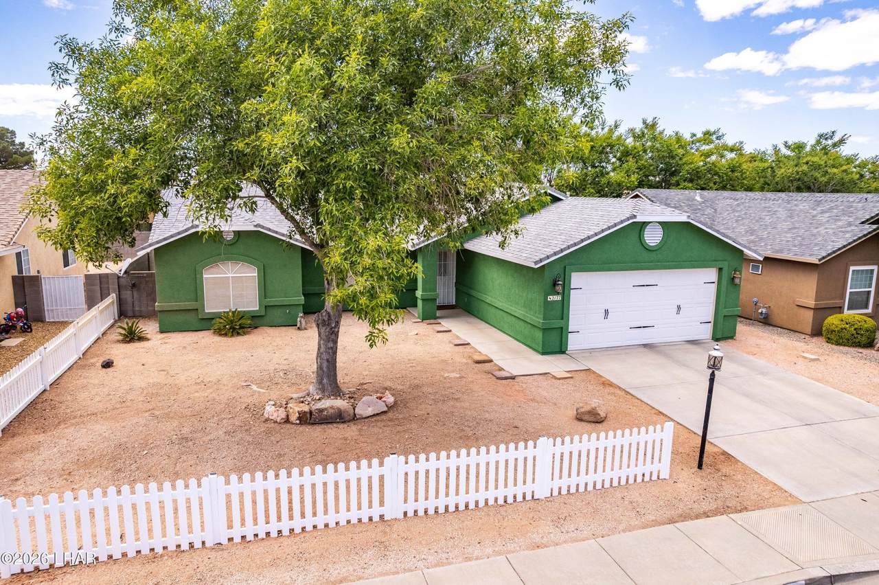 2177 Ridgeview Rd - Photo 1