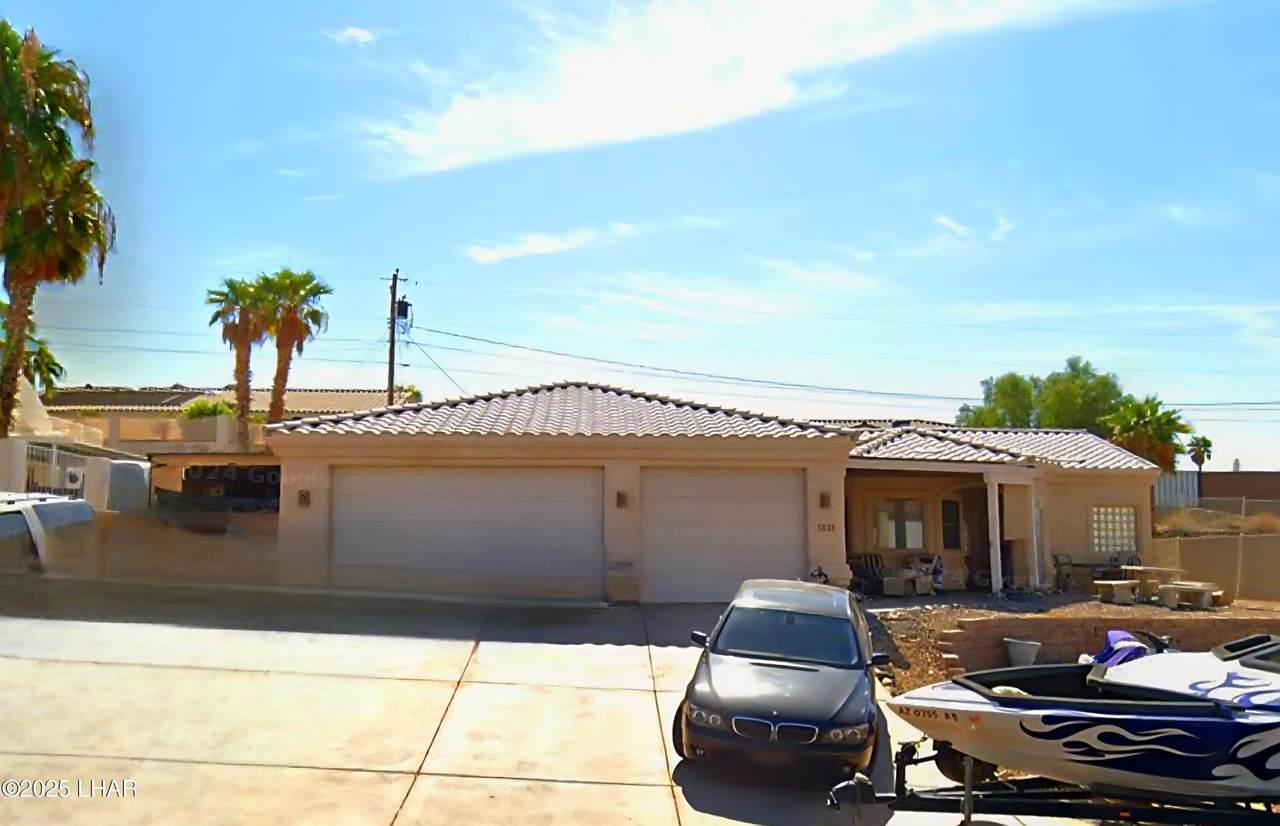 3020 Bowie Dr - Photo 1