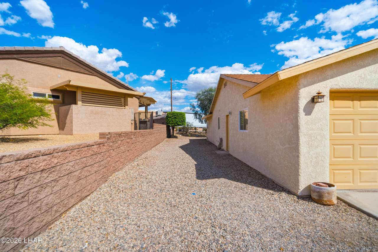 https://bt-photos.global.ssl.fastly.net/lakehavasu/1280_boomver_1_1040752-2.jpg