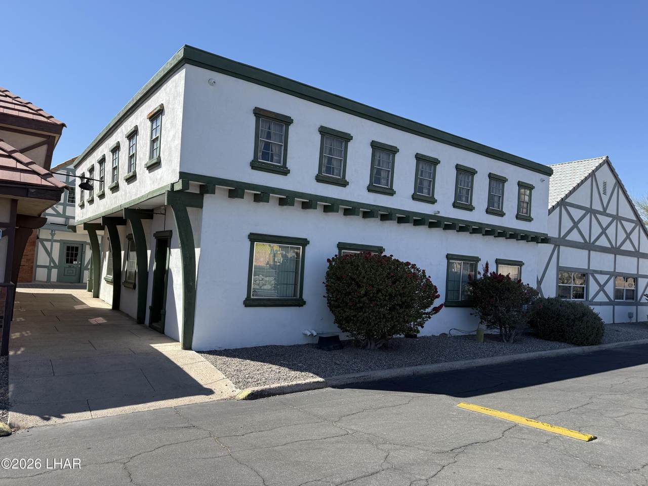 https://bt-photos.global.ssl.fastly.net/lakehavasu/1280_boomver_1_1040756-2.jpg