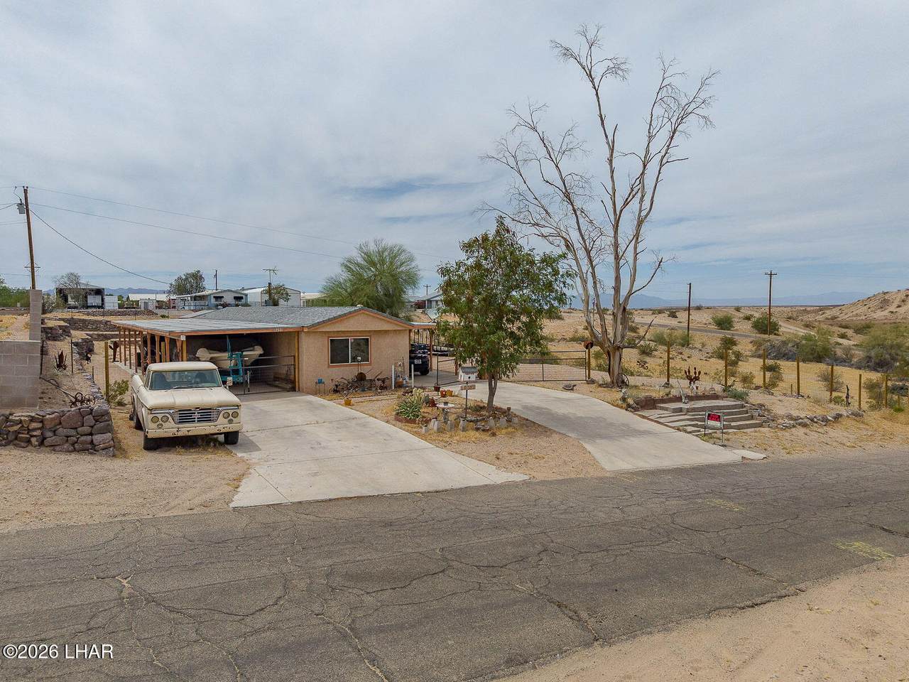 https://bt-photos.global.ssl.fastly.net/lakehavasu/1280_boomver_1_1040778-2.jpg
