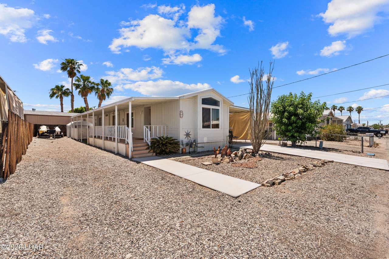417 Stardust Ln - Photo 1