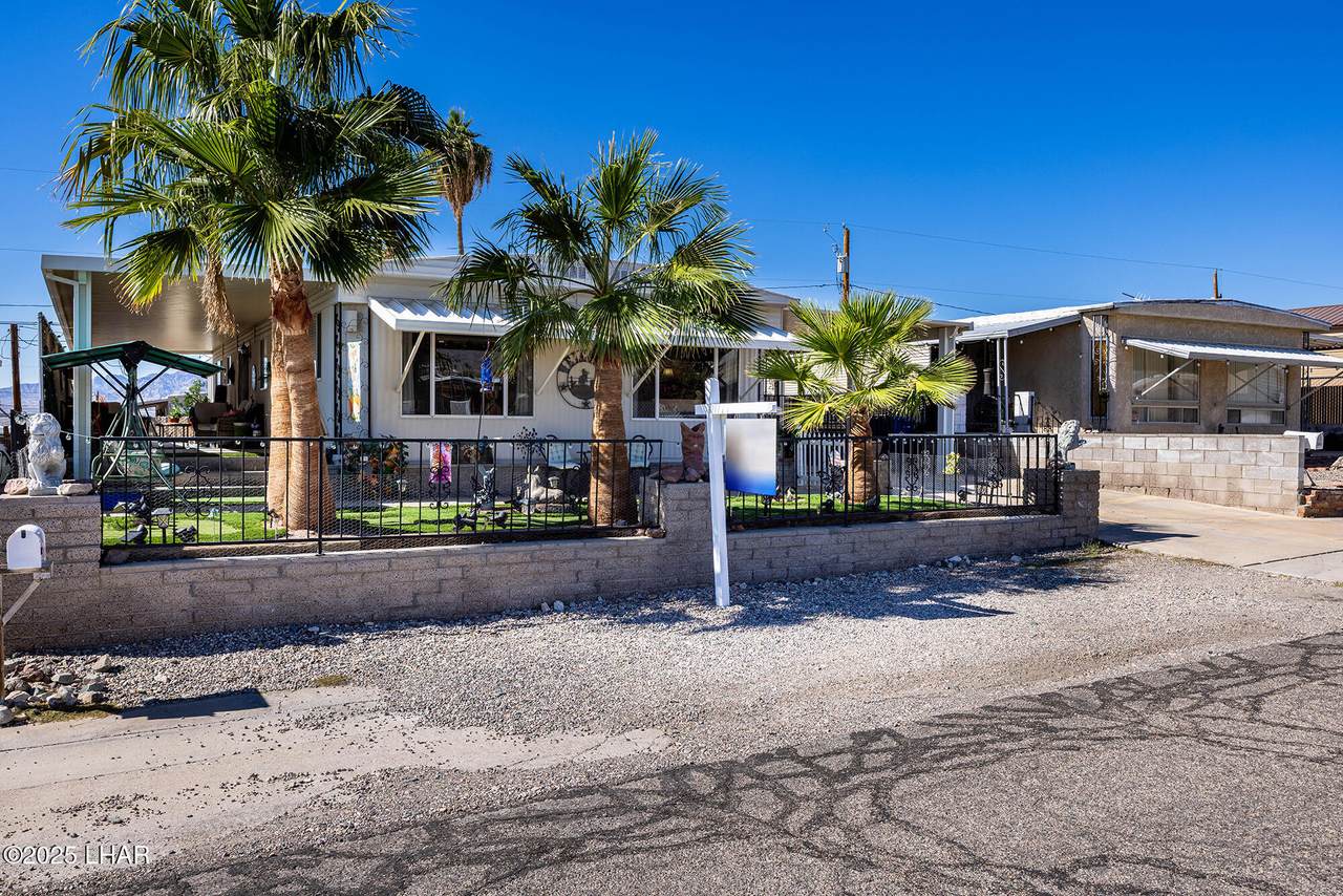 https://bt-photos.global.ssl.fastly.net/lakehavasu/1280_boomver_1_1040803-2.jpg