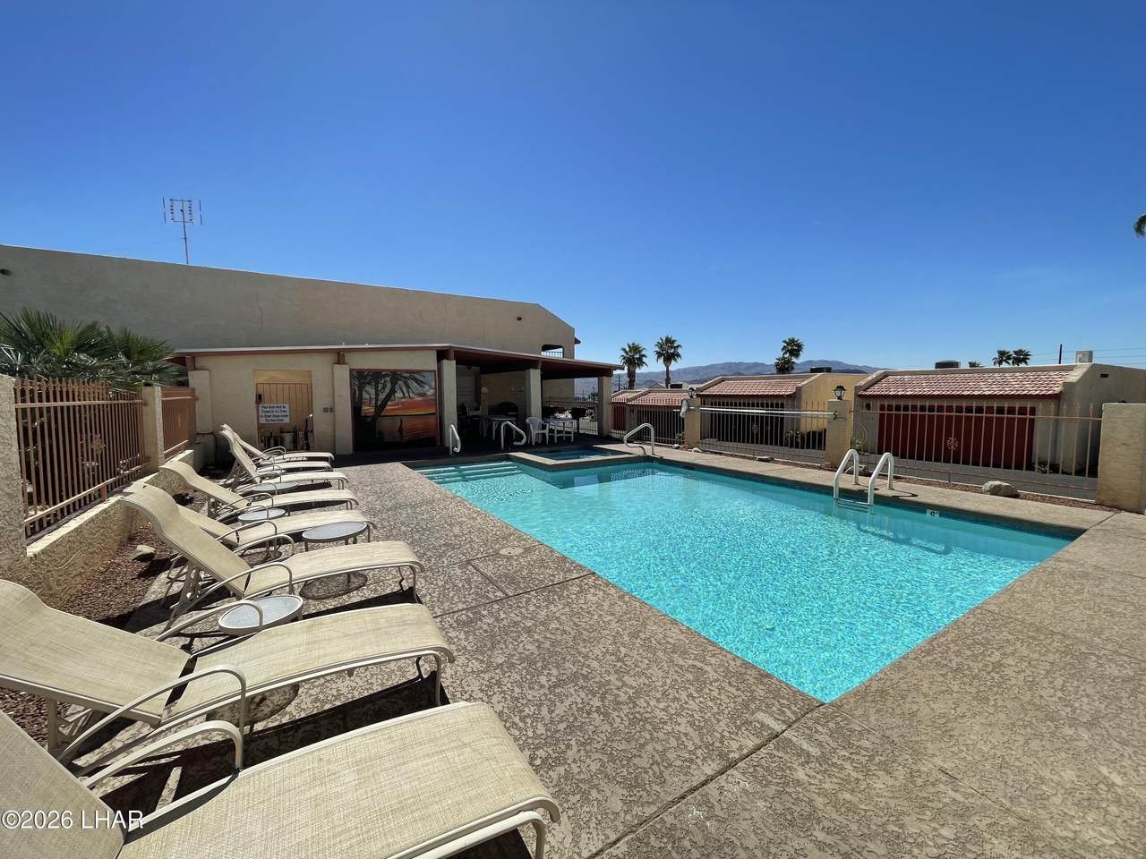 1708 Duel Dr - Photo 1