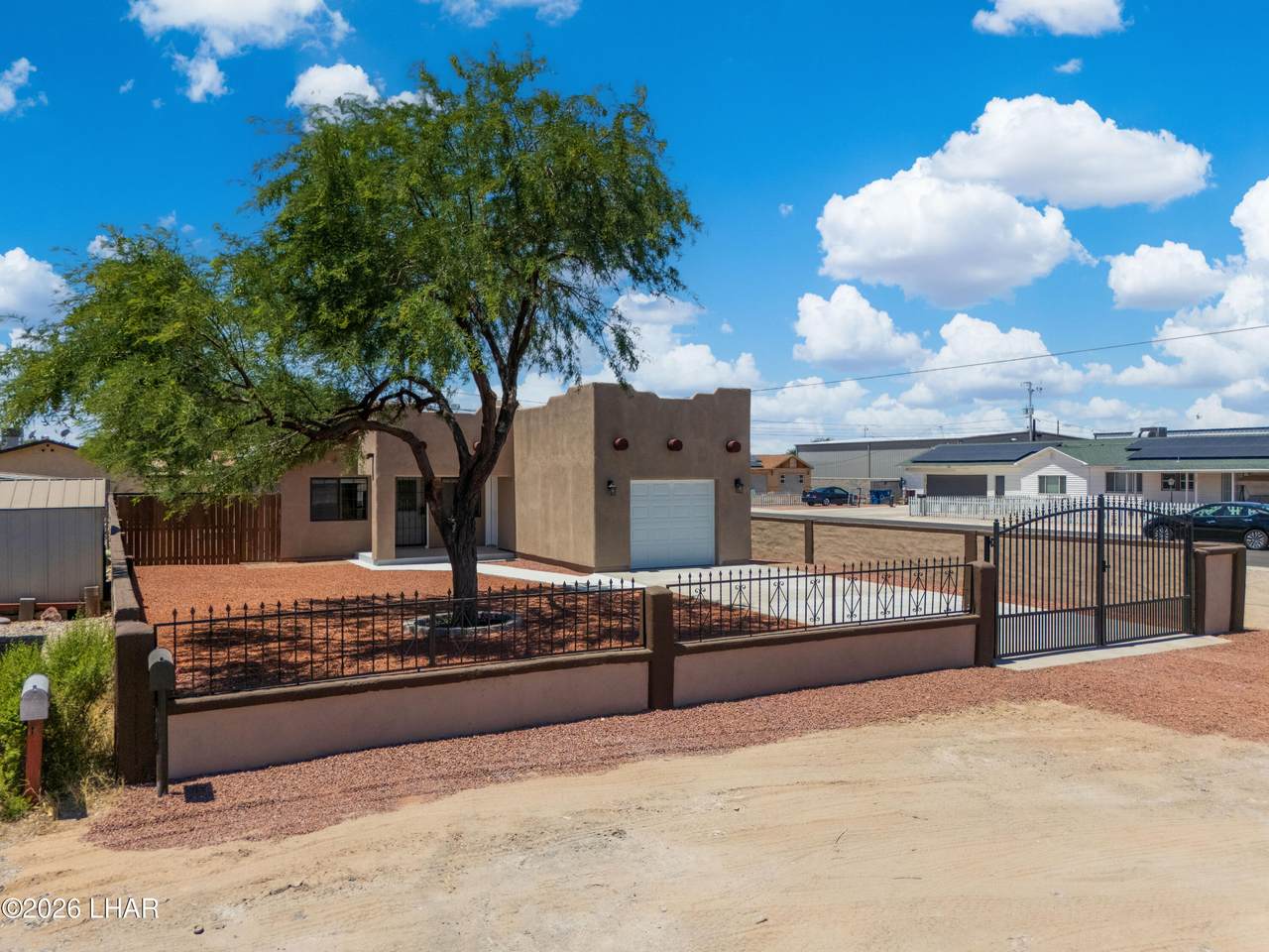 https://bt-photos.global.ssl.fastly.net/lakehavasu/1280_boomver_1_1040871-2.jpg