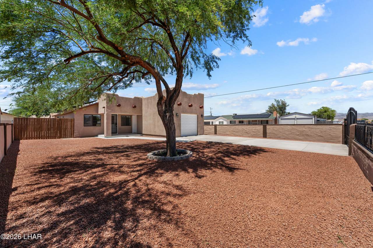 https://bt-photos.global.ssl.fastly.net/lakehavasu/1280_boomver_1_1040871-2.jpg