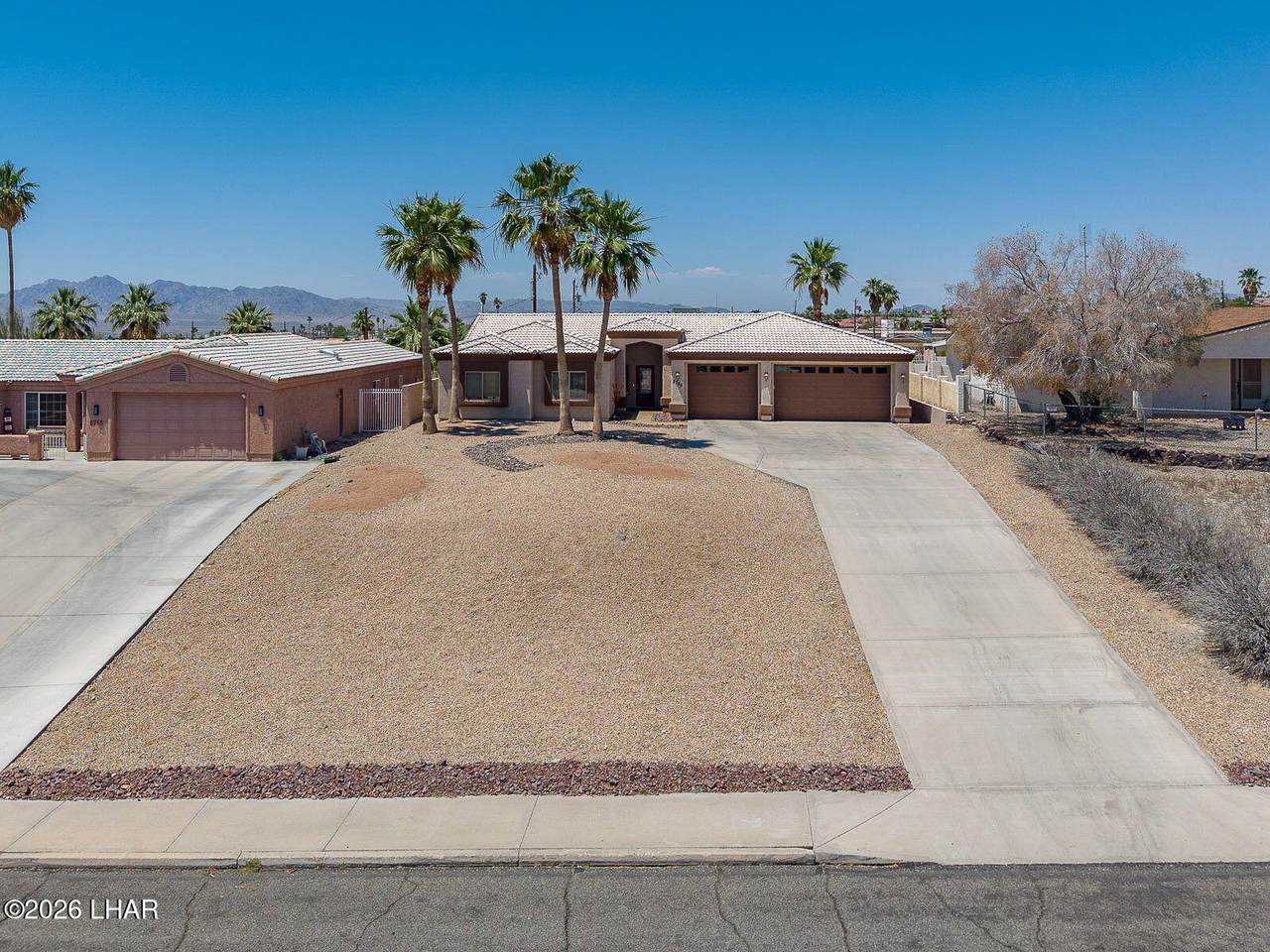 https://bt-photos.global.ssl.fastly.net/lakehavasu/1280_boomver_1_1040874-2.jpg
