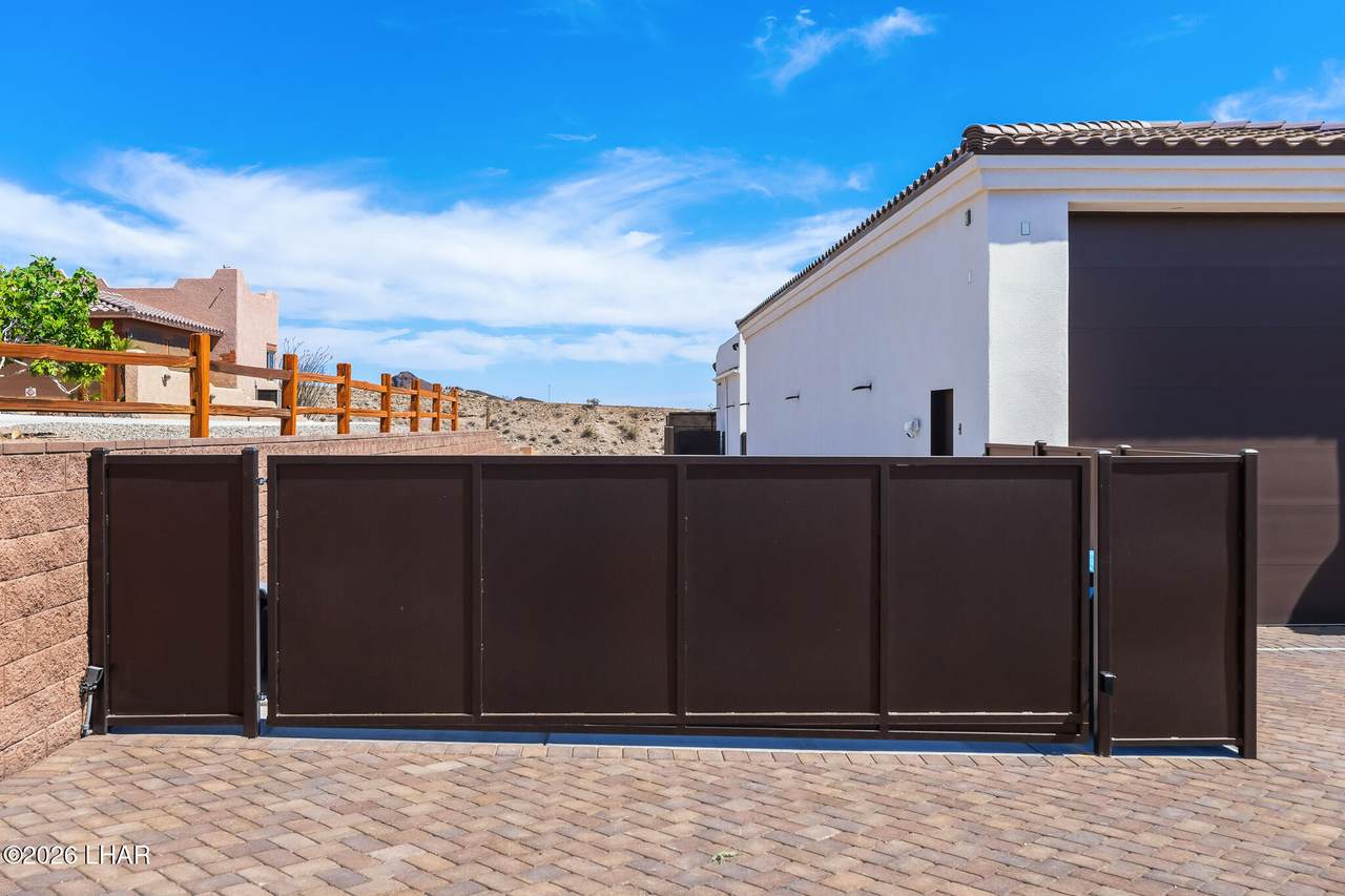 https://bt-photos.global.ssl.fastly.net/lakehavasu/1280_boomver_1_1040888-2.jpg