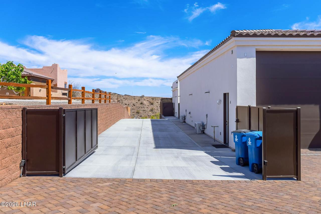 https://bt-photos.global.ssl.fastly.net/lakehavasu/1280_boomver_1_1040888-2.jpg