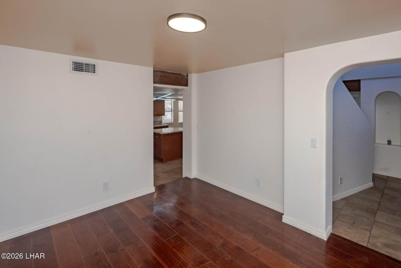 https://bt-photos.global.ssl.fastly.net/lakehavasu/1280_boomver_1_1040909-2.jpg