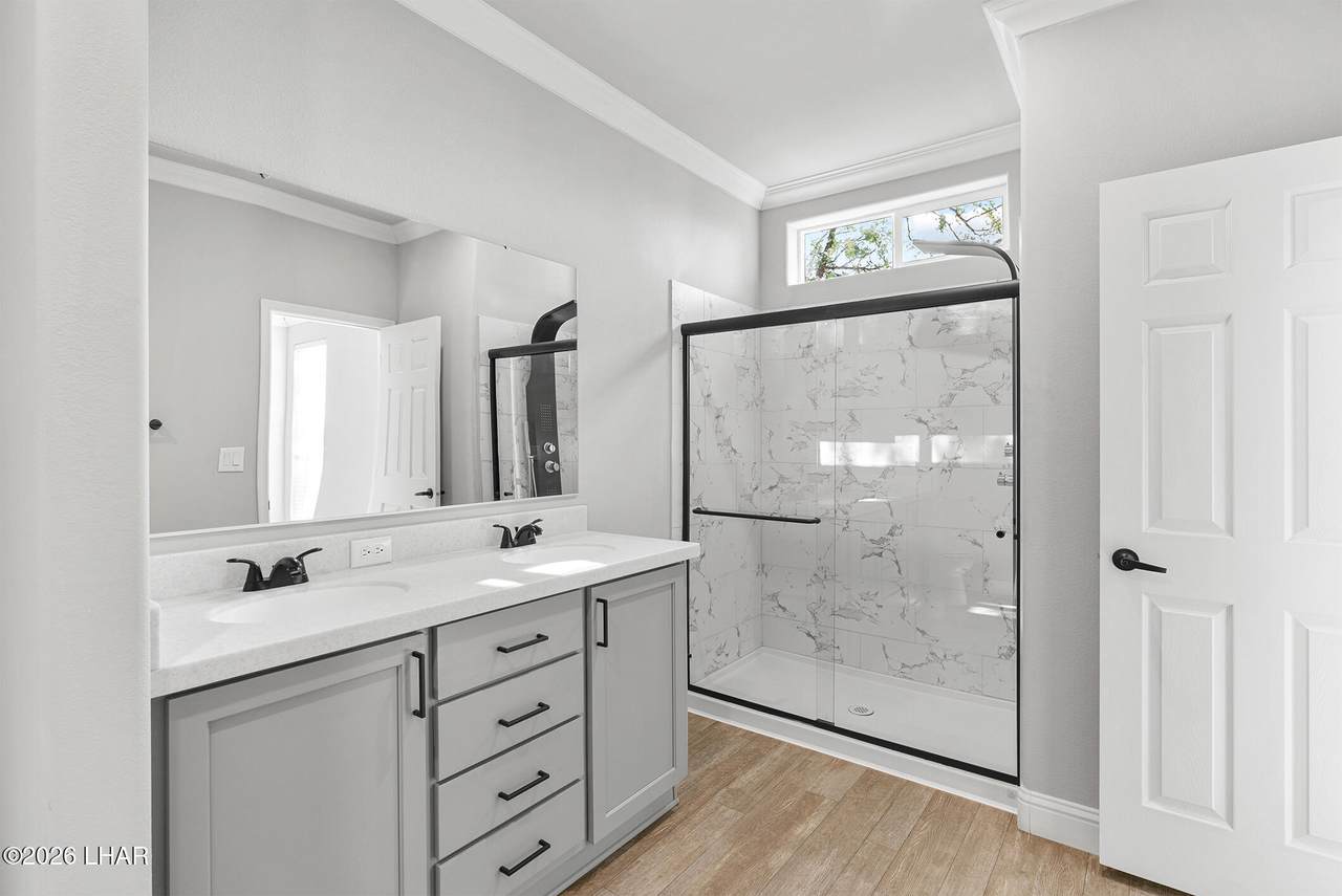 https://bt-photos.global.ssl.fastly.net/lakehavasu/1280_boomver_1_1040944-2.jpg