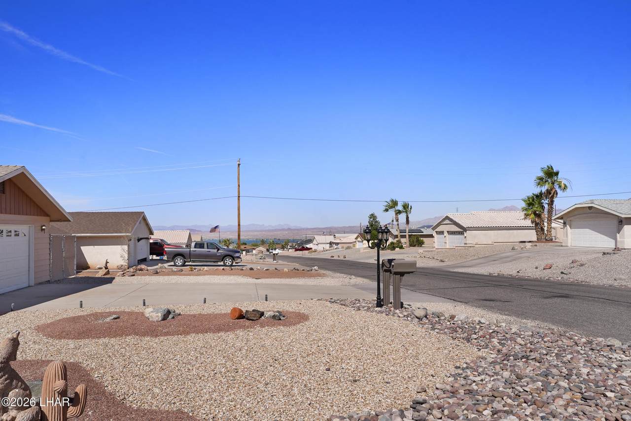 https://bt-photos.global.ssl.fastly.net/lakehavasu/1280_boomver_1_1040967-2.jpg