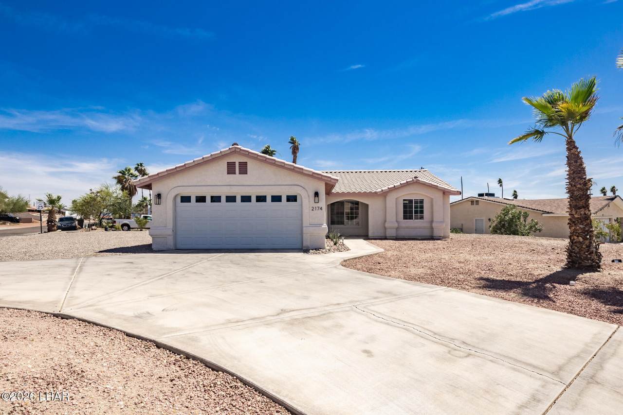 2174 Smoketree Ave - Photo 1