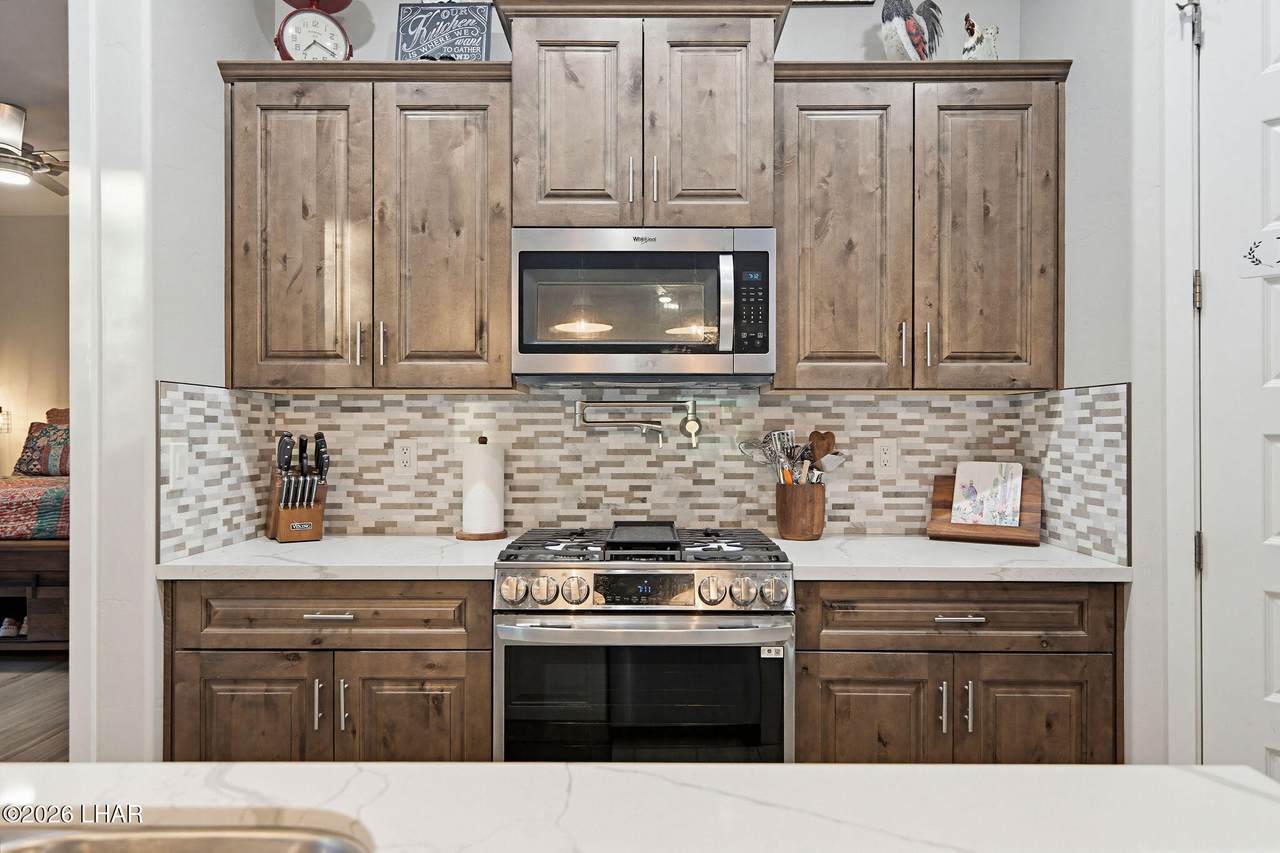 https://bt-photos.global.ssl.fastly.net/lakehavasu/1280_boomver_1_1040992-2.jpg