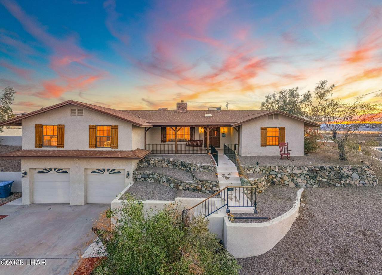 3361 Pocahontas Dr - Photo 1